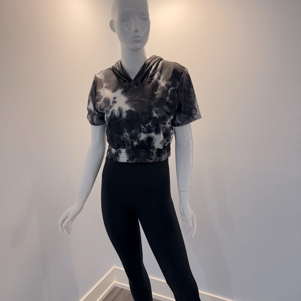 Women top